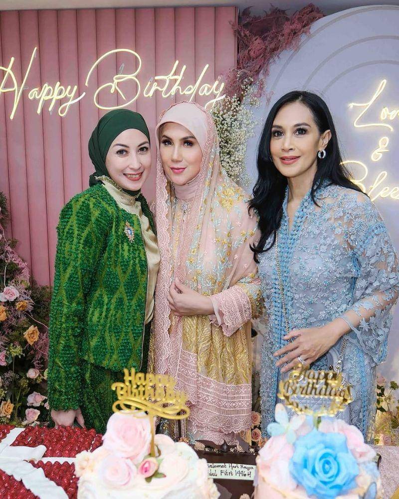 Instagram.com/marinizumarnisreal